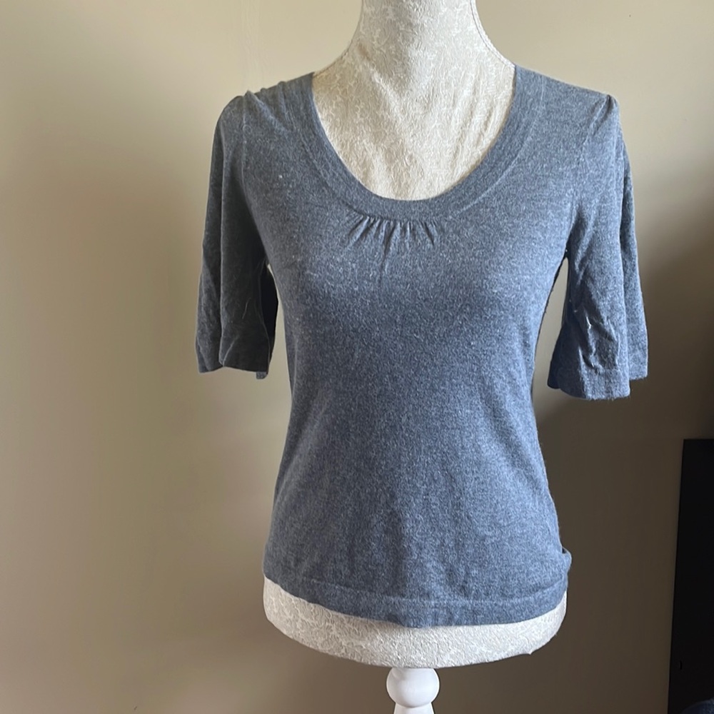 Banana Republic Gray Short Sleeve Sweater